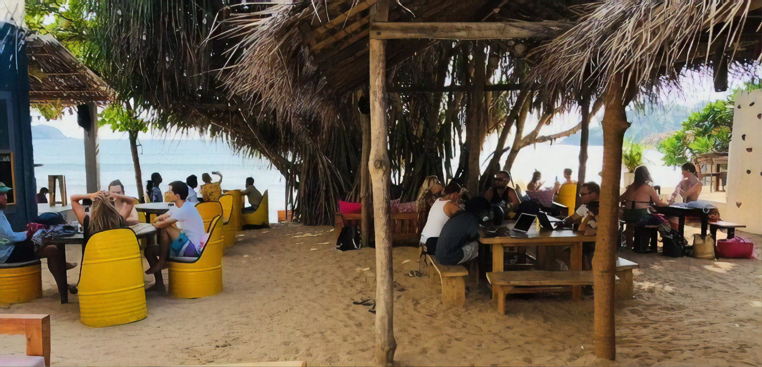 beach cafe in galle